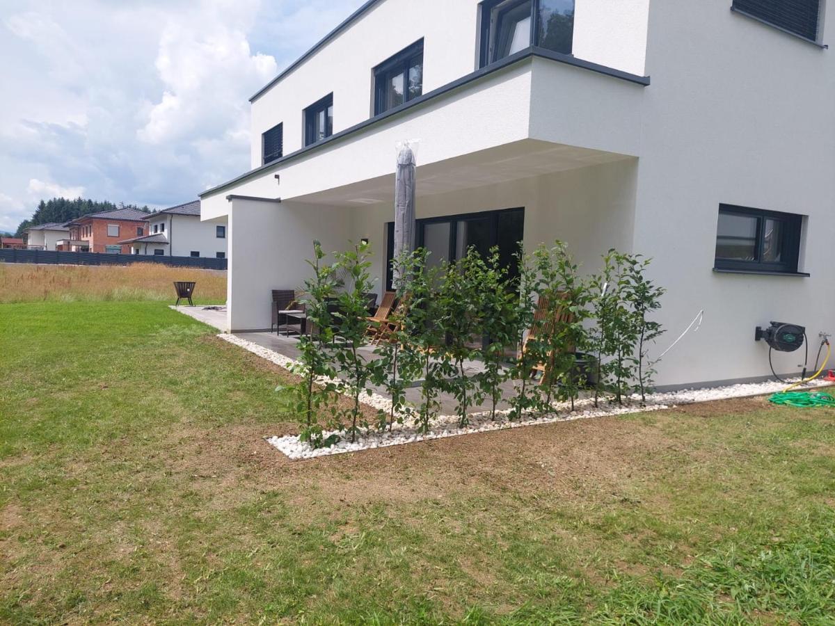 Pr Apartment Lenzing Exteriér fotografie