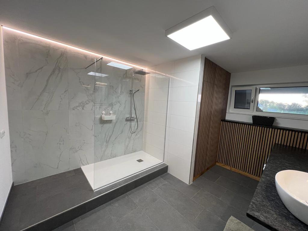 Pr Apartment Lenzing Exteriér fotografie